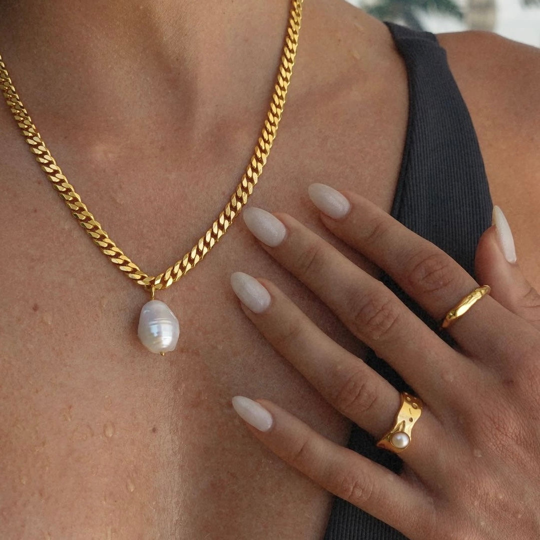 Isla Pearl Ring