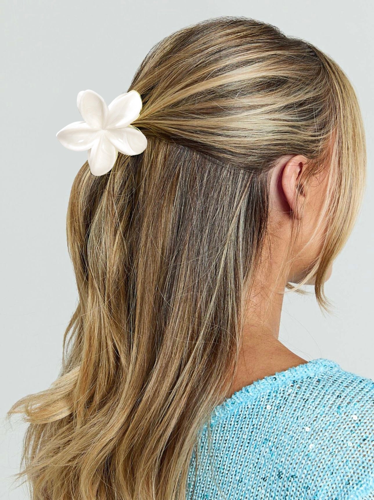 Tropical Hair Clip - Coconut Milk
